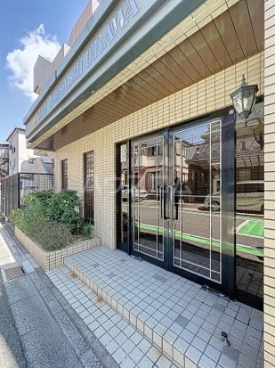 2/10 エントランス