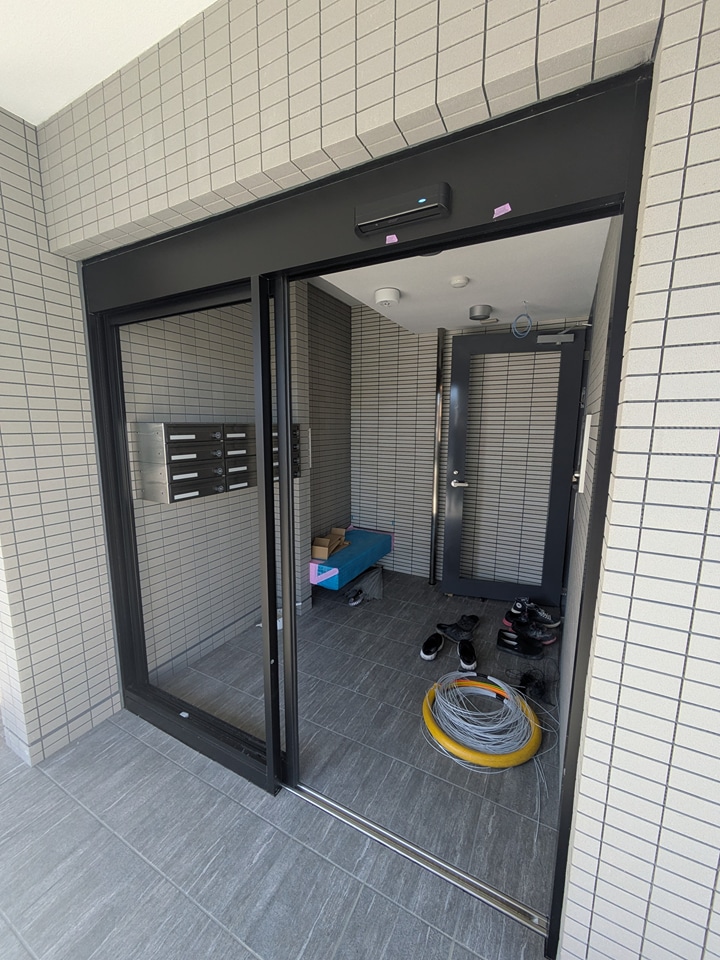 19/26 エントランス