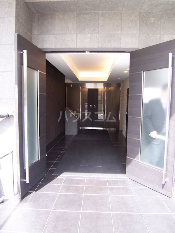 2/6 エントランス