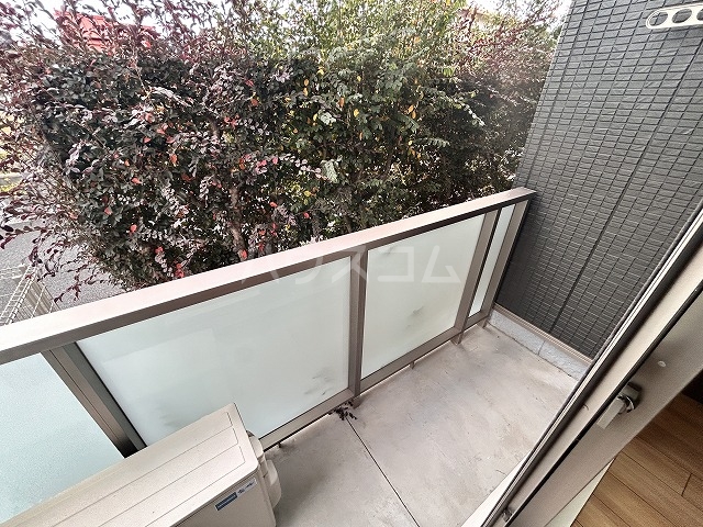 23/30 バルコニー