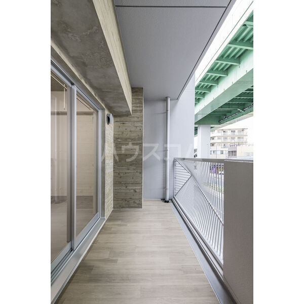 13/26 バルコニー