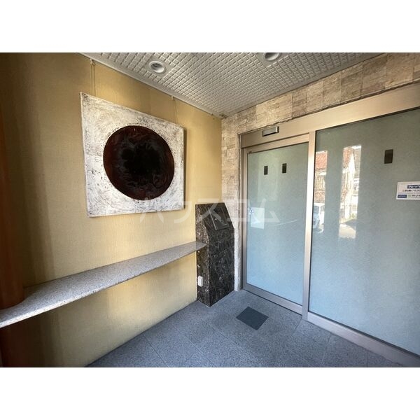 7/11 エントランス