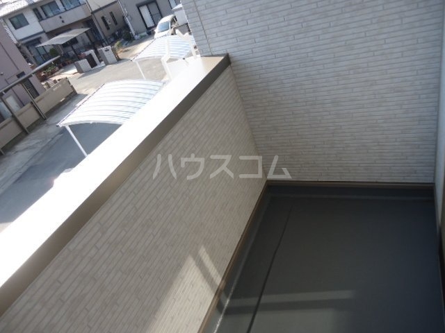 18/25 バルコニー