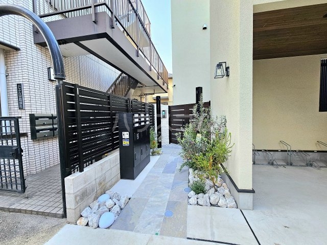 3/5 エントランス