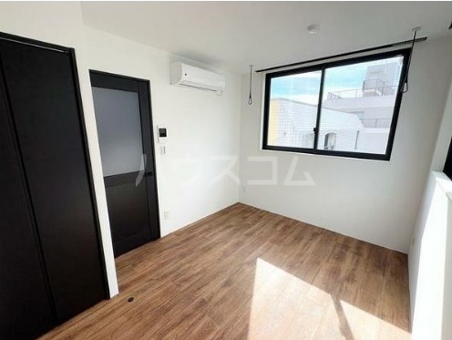 15/28 バルコニー