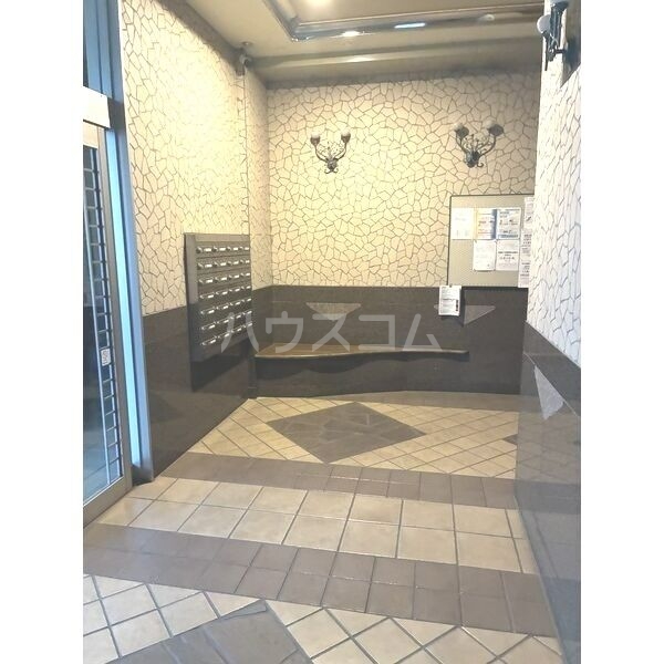 2/11 エントランス