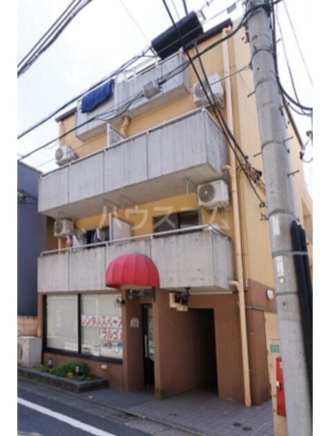 2/4 エントランス