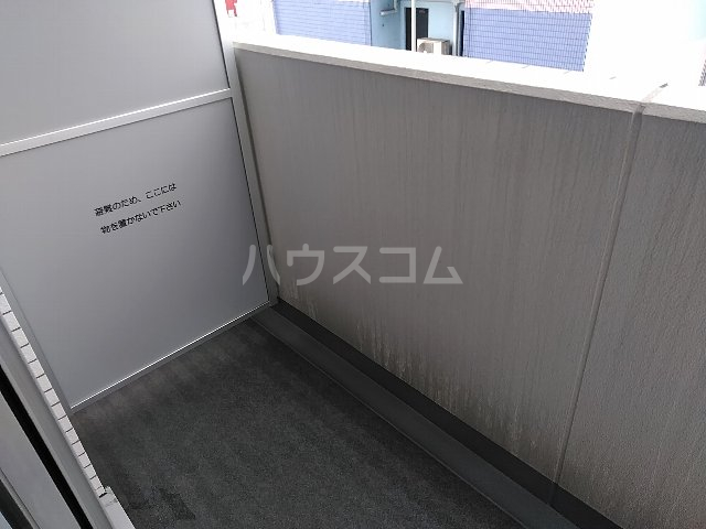 21/30 バルコニー