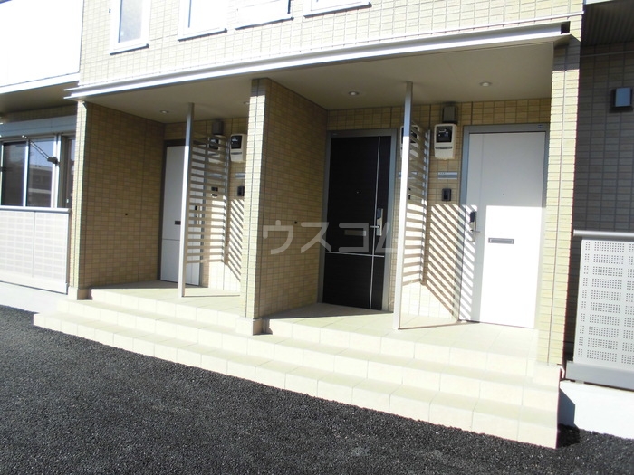 17/19 エントランス