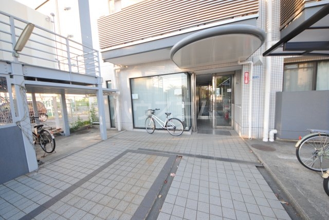 2/8 エントランス