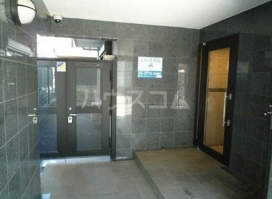 3/10 エントランス