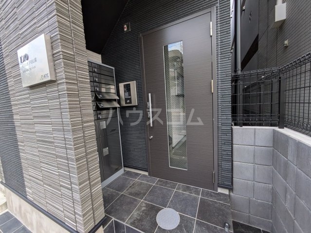 3/7 エントランス