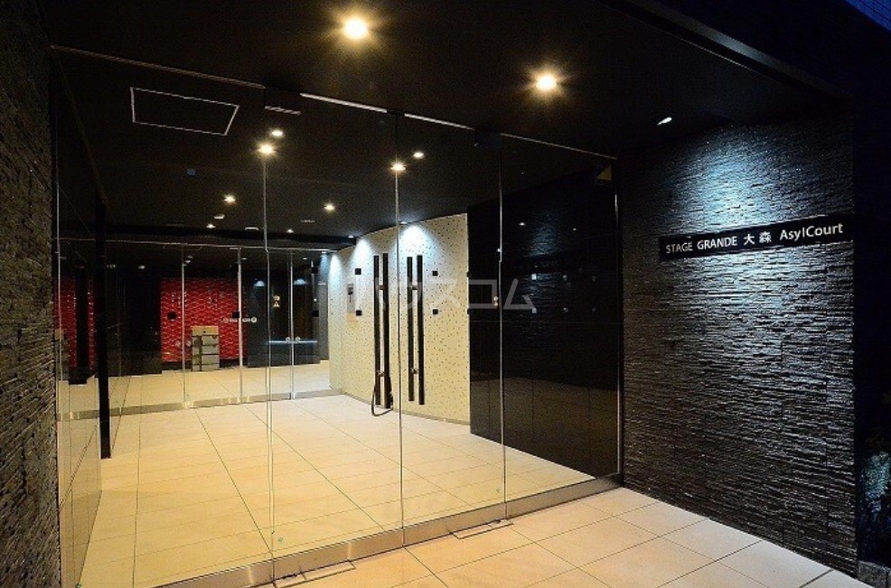 2/2 エントランス