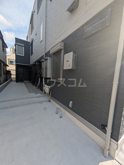 15/16 エントランス