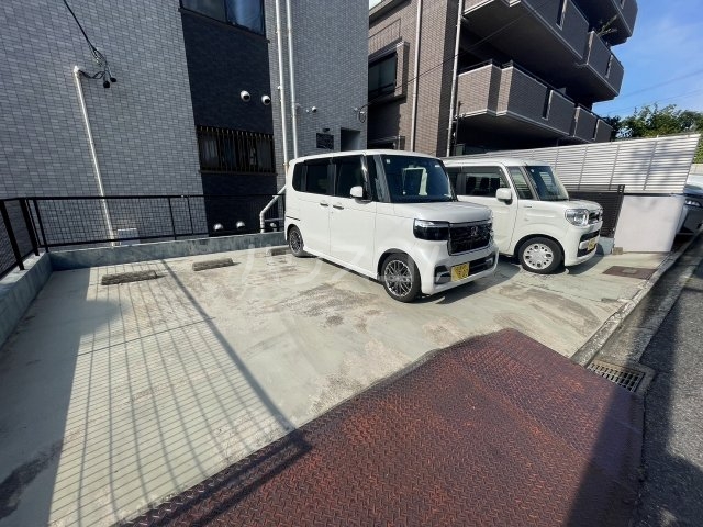 20/25 駐車場