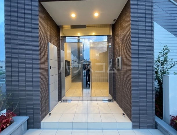 2/7 エントランス