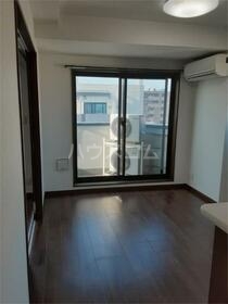 14/22 バルコニー