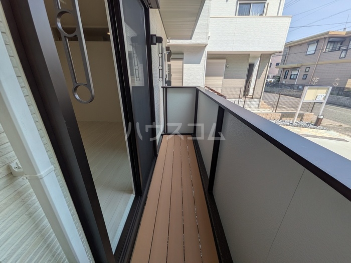 17/28 バルコニー