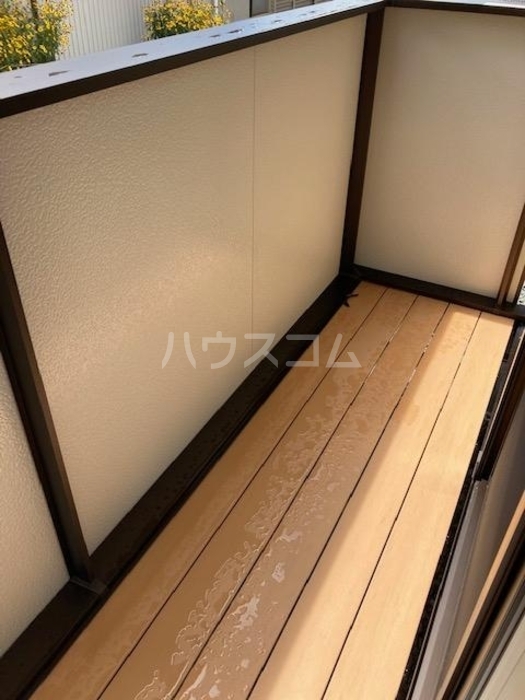 13/22 バルコニー