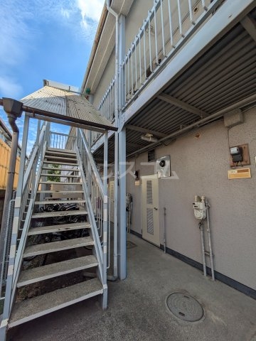 22/24 エントランス