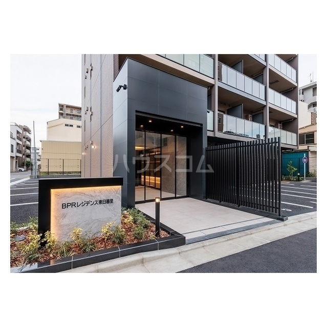 15/25 エントランス