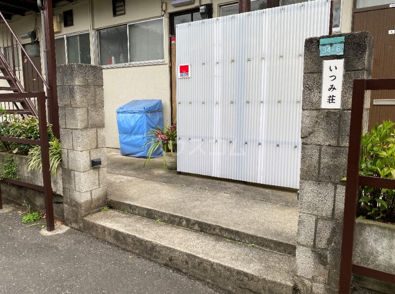 4/4 エントランス