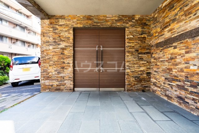 2/11 エントランス