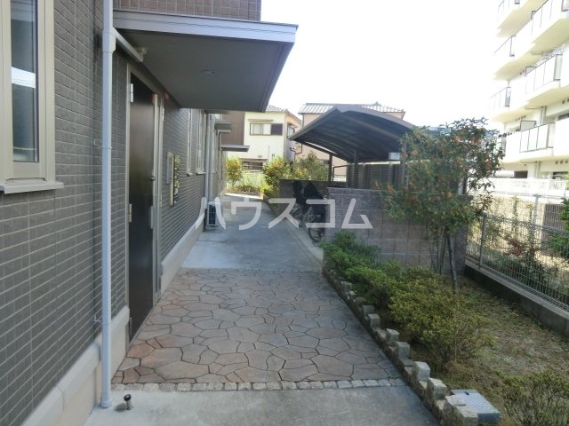 2/5 エントランス