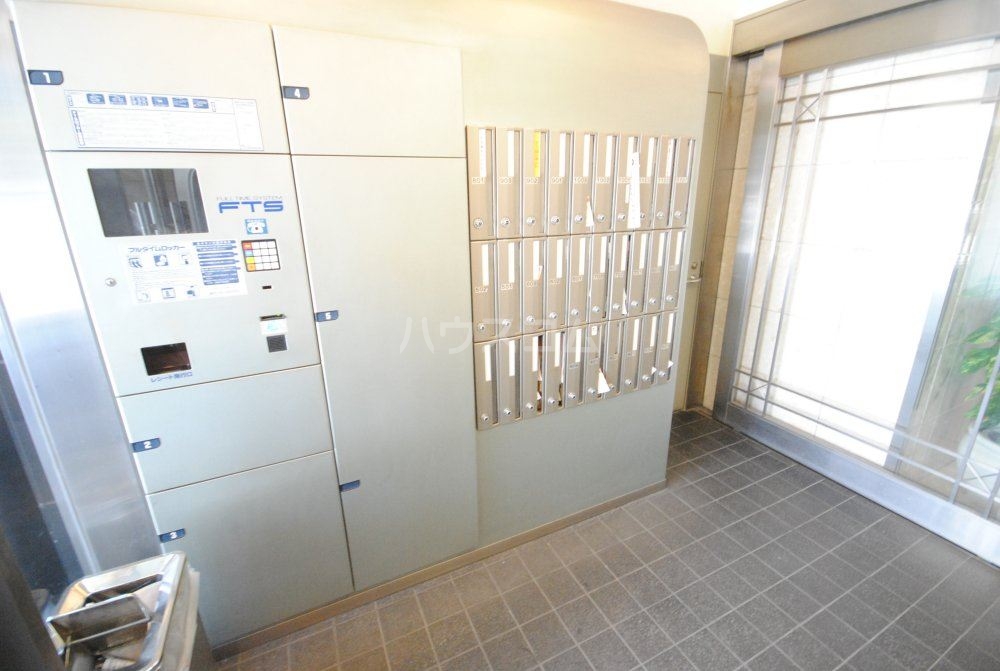 14/24 エントランス