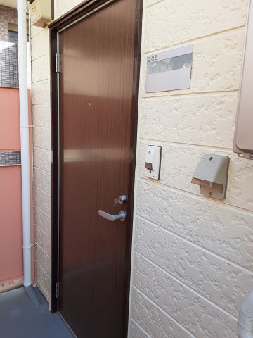 22/30 エントランス