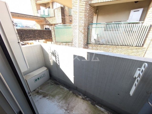 18/26 バルコニー