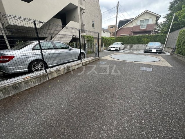 3/6 駐車場