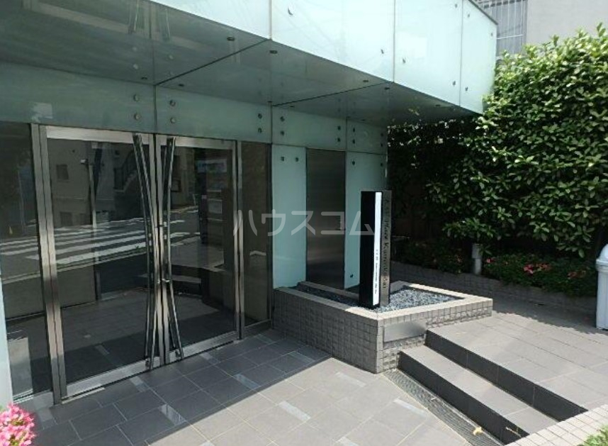 14/21 エントランス