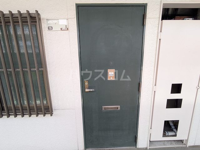 3/4 エントランス