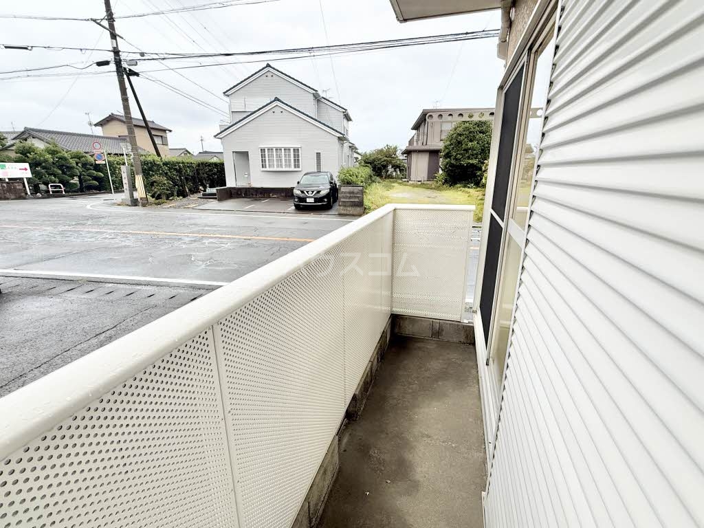 13/19 バルコニー