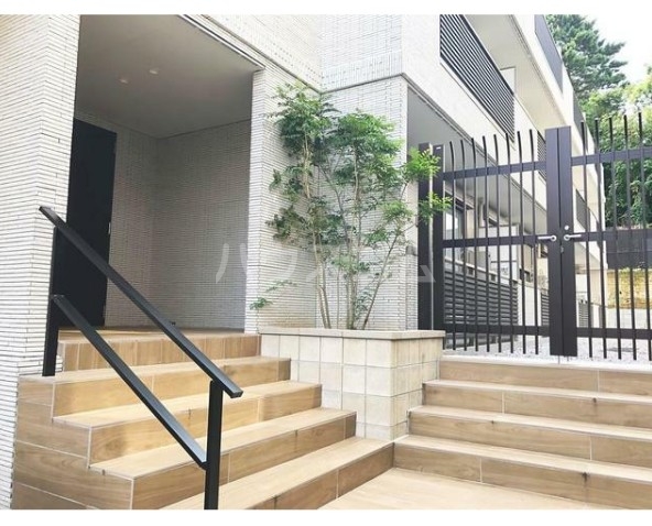 4/6 エントランス