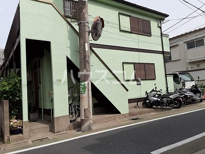 14/16 エントランス