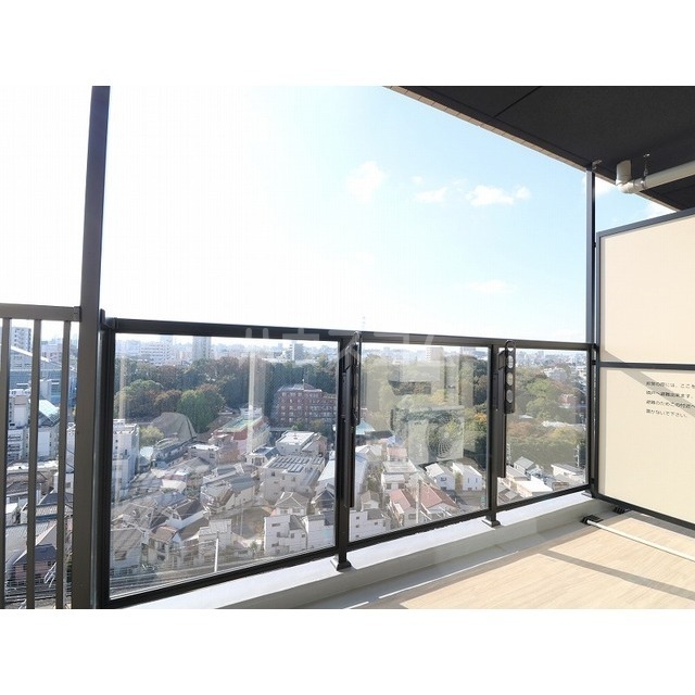 13/22 バルコニー