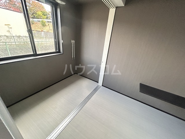 23/30 バルコニー