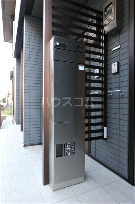 15/19 エントランス