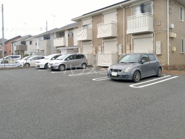 2/10 駐車場