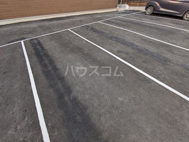 26/30 エントランス