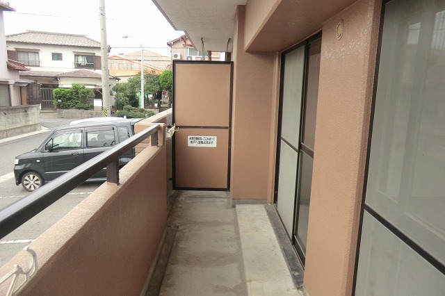 17/27 バルコニー