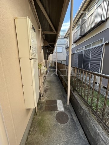 22/30 エントランス