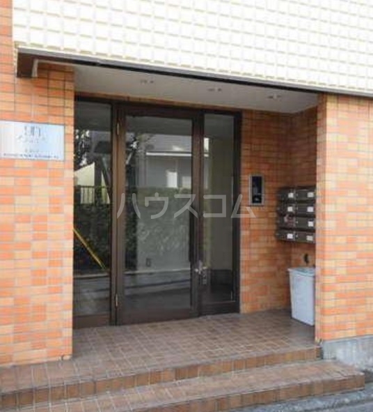 2/8 エントランス