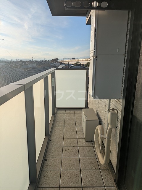 21/30 バルコニー