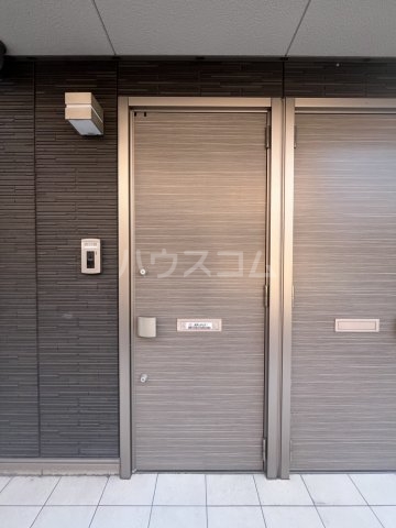 3/8 エントランス