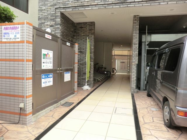 17/24 エントランス