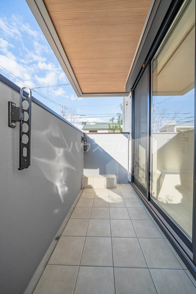 14/20 バルコニー