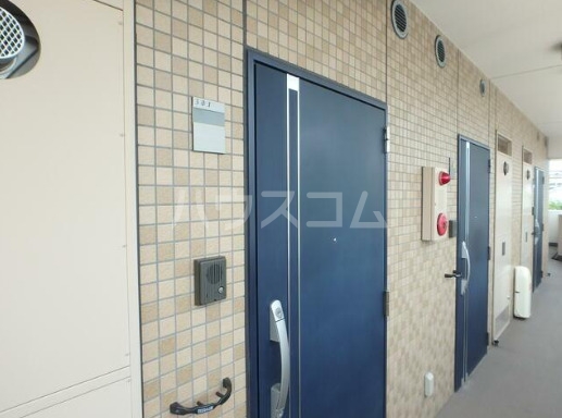 17/24 エントランス